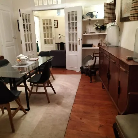 Apartamento Principe Real E Avenida Da Liberdade Apartment *