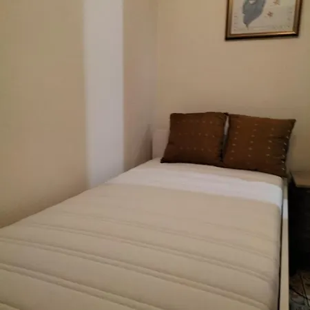 Apartamento Principe Real E Avenida Da Liberdade Apartment *