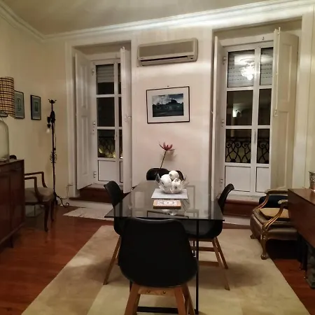 Apartment Apartamento Principe Real E Avenida Da Liberdade Lissabon