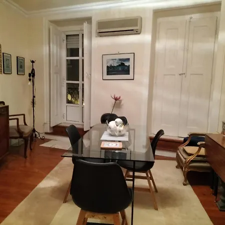 Apartamento Principe Real E Avenida Da Liberdade Lissabon